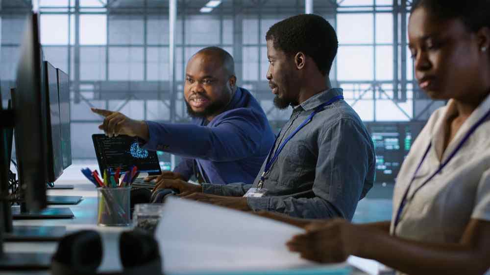 Benefits of Working with a Local Tech Company in Benin City